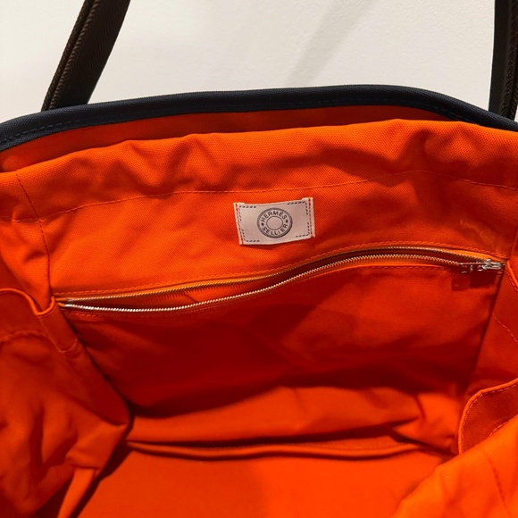 Hermes Grooming Travel Bag - Picture 3 of 4